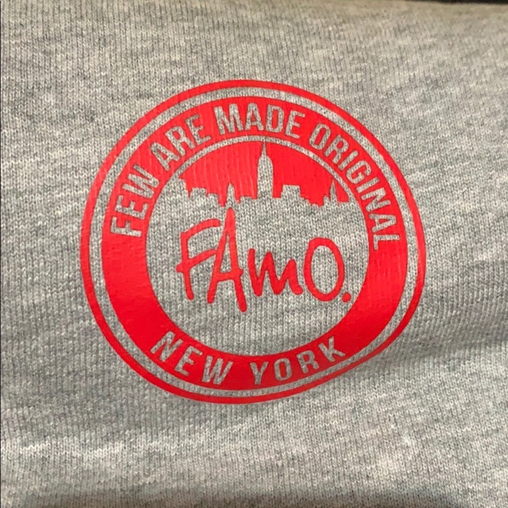 Famo pants grey with red logo
